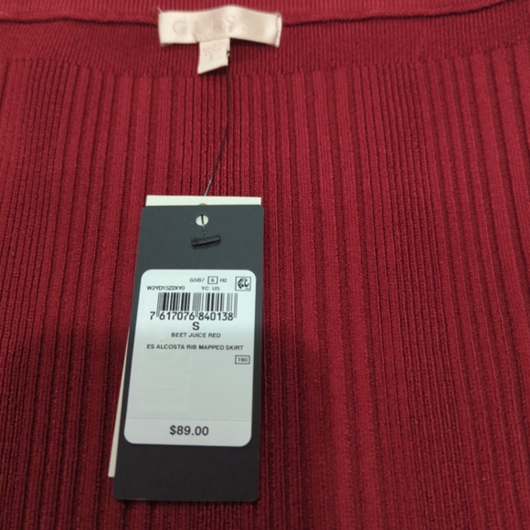 NWT GUESS ES ALCOSTA RIB MAPPED SKIRT BEET JUICE RED - Picture 6 of 8